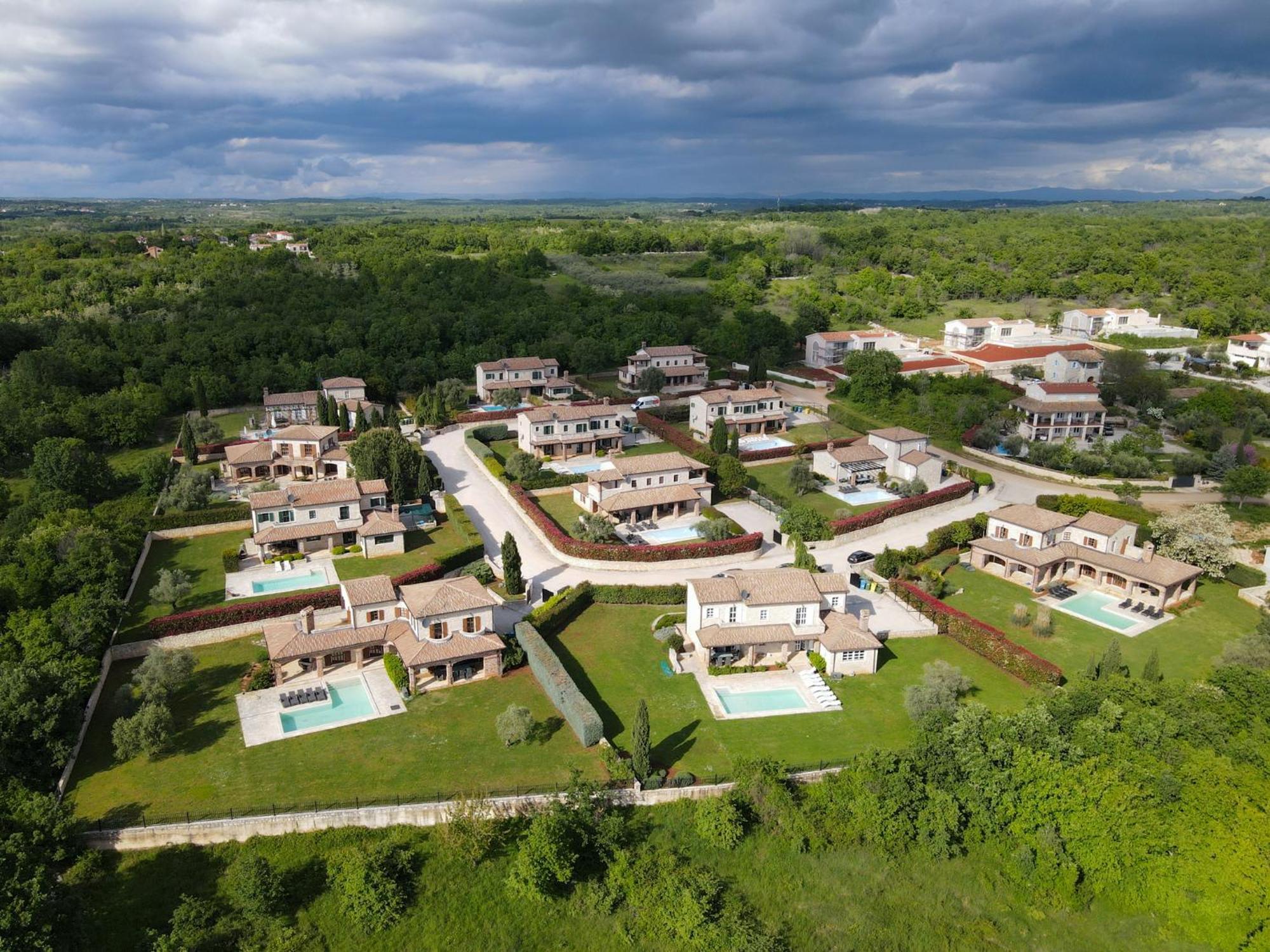 Theblueview Villas Near Porec Sveti Lovrec Pazenaticki Exterior photo